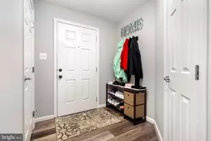 25 Don Quixote Dr, Charles Town, WV 25414 - Photo 2