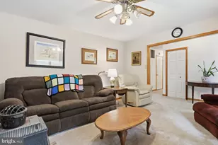 225 Mountain View Dr, Harpers Ferry, WV 25425 - Photo 8