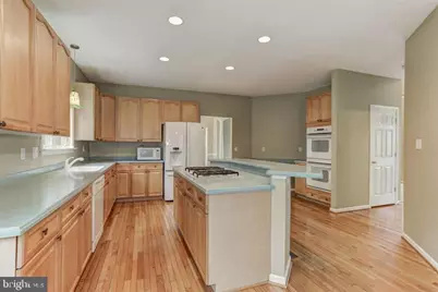 38 La Quinta Court, Charles Town, WV 25414 - Photo 8