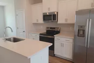 182 Coolidge Ave, Ranson, WV 25438 - Photo 4
