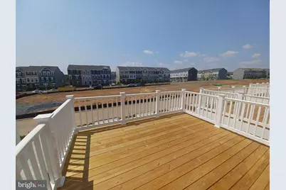 182 Coolidge Ave, Ranson, WV 25438 - Photo 8