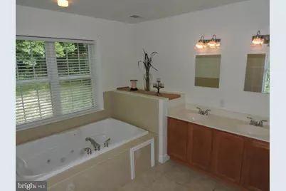 34 Niagara Way, Harpers Ferry, WV 25425 - Photo 16