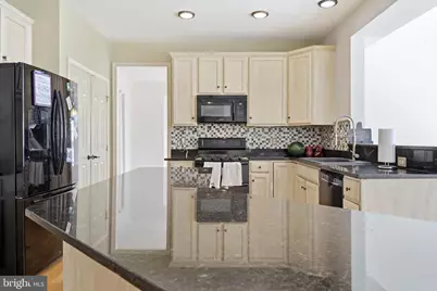 183 Pebble Beach, Charles Town, WV 25414 - Photo 8