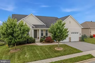 56 Tornworth Dr, Charles Town, WV 25414 - Photo 4