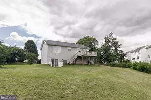 98 Rex Dr, Ranson, WV 25438 - Photo 32