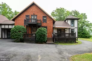 15376 Charles Town Rd, Charles Town, WV 25414 - Photo 10