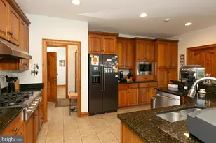 94 Falcon Ridge Dr, Charles Town, WV 25414 - Photo 56