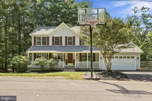 152 White Oak Ct, Harpers Ferry, WV 25425 - Photo 4