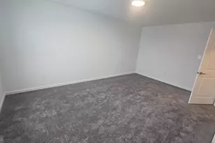 14 Snowdrop Ct, Kearneysville, WV 25430 - Photo 6