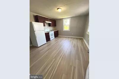 202 Samuel Street S #203, Charles Town, WV 25414 - Photo 2