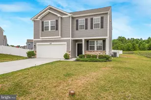 115 Bell Tower Ln, Charles Town, WV 25414 - Photo 2