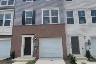 71 Arsberg Dr, Charles Town, WV 25414 - Photo 1
