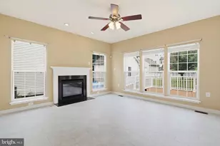 341 Bullskin St, Charles Town, WV 25414 - Photo 8