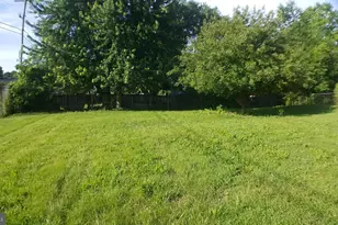200 Peach Tree Dr, Ranson, WV 25438 - Photo 4