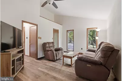656 Kelly Drive, Harpers Ferry, WV 25425 - Photo 28