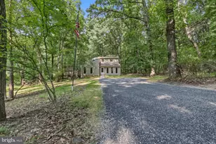 656 Kelly Dr, Harpers Ferry, WV 25425 - Photo 2