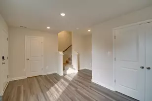 1350 Red Clover Ln, Ranson, WV 25438 - Photo 4