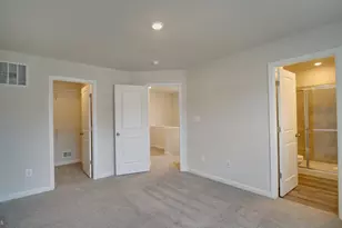 1350 Red Clover Ln, Ranson, WV 25438 - Photo 20