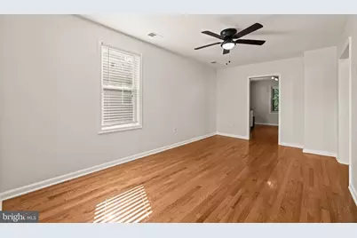 220 E 2nd Avenue, Ranson, WV 25438 - Photo 6