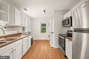 220 E 2nd Ave, Ranson, WV 25438 - Photo 12