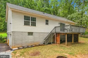 247 Maple Ridge Ln, Harpers Ferry, WV 25425 - Photo 26