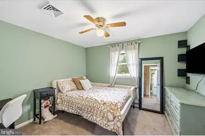 61 Natalie Lane, Harpers Ferry, WV 25425 - Photo 32