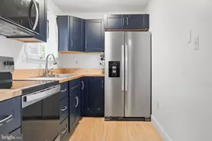 162 Georgia Ave, Charles Town, WV 25414 - Photo 4