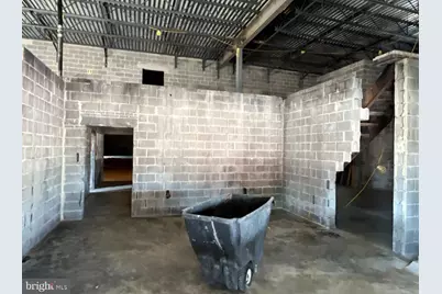 100 West Street S, Charles Town, WV 25414 - Photo 2