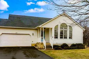 23 Teakwood Ct, Harpers Ferry, WV 25425 - Photo 1