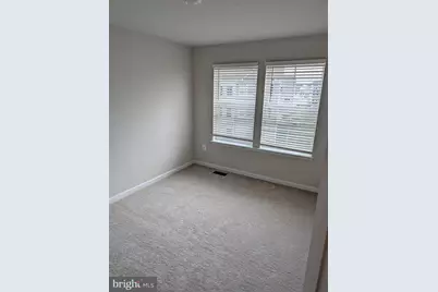 209 Swan Field Avenue, Ranson, WV 25438 - Photo 32