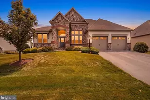 63 Potomac Crossing St, Charles Town, WV 25414 - Photo 2