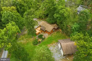 366 Huckleberry Ln, Harpers Ferry, WV 25425 - Photo 8