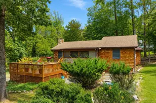 366 Huckleberry Ln, Harpers Ferry, WV 25425 - Photo 4