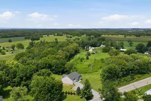 553 Rippon Village Dr, Charles Town, WV 25414 - Photo 56