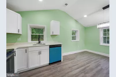 1712 Shenandoah River Drive, Harpers Ferry, WV 25425 - Photo 8