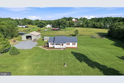 96 Lady Bug Lane, Kearneysville, WV 25430 - Photo 2
