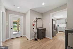 295 King Lear Dr, Charles Town, WV 25414 - Photo 6