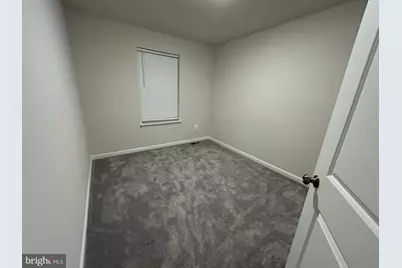 71 Swan Field Ave, Ranson, WV 25438 - Photo 10