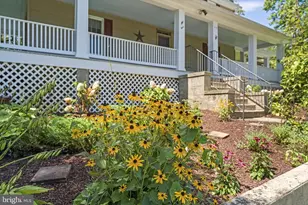 918 S Samuel St, Charles Town, WV 25414 - Photo 58