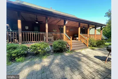 315 Ashbaugh Drive, Harpers Ferry, WV 25425 - Photo 2