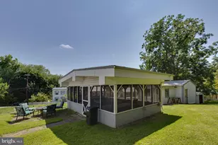 1053 W Washington St, Harpers Ferry, WV 25425 - Photo 34