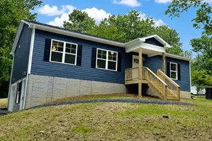 183 Foothill Ln, Harpers Ferry, WV 25425 - Photo 1