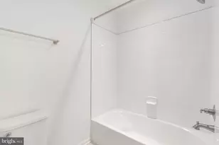 27 Towton Pl, Charles Town, WV 25414 - Photo 16