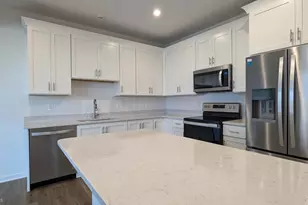 27 Towton Pl, Charles Town, WV 25414 - Photo 6