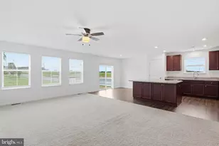 2 Edinburgh Ct, Charles Town, WV 25414 - Photo 8