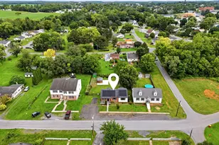 406 W 4th Ave, Ranson, WV 25438 - Photo 8