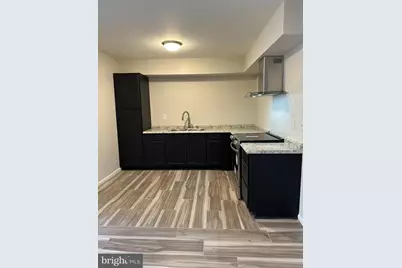107 N Church Street, Charles Town, WV 25414 - Photo 6