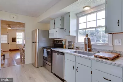 1053 W Washington Street, Harpers Ferry, WV 25425 - Photo 14