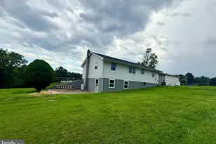 6463 Kabletown Rd, Charles Town, WV 25414 - Photo 2