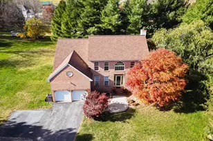 114 Apple Cross Rd, Harpers Ferry, WV 25425 - Photo 2